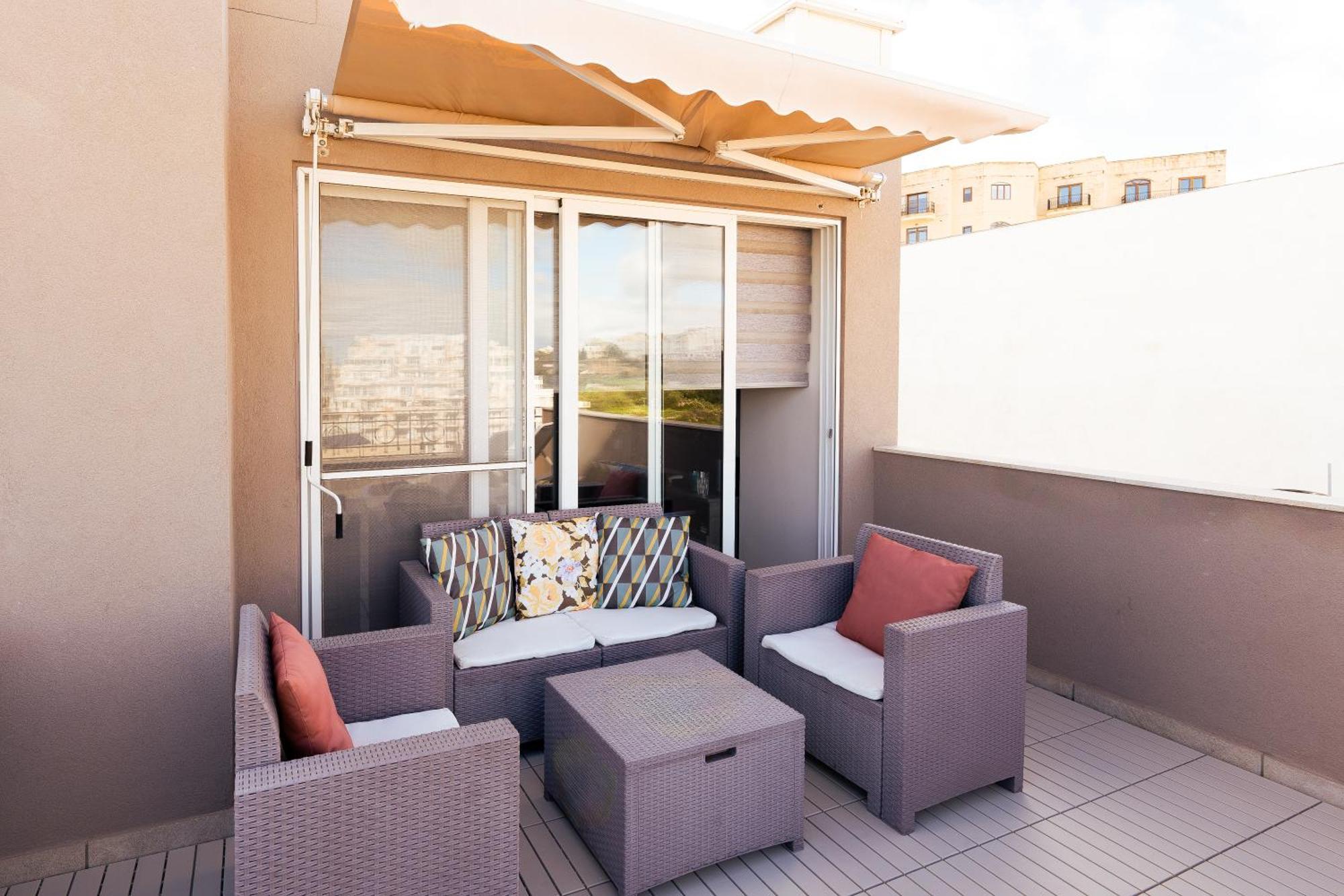 Apartmán La88 Bayview Penthouse With Jacuzzi Sliema Exteriér fotografie