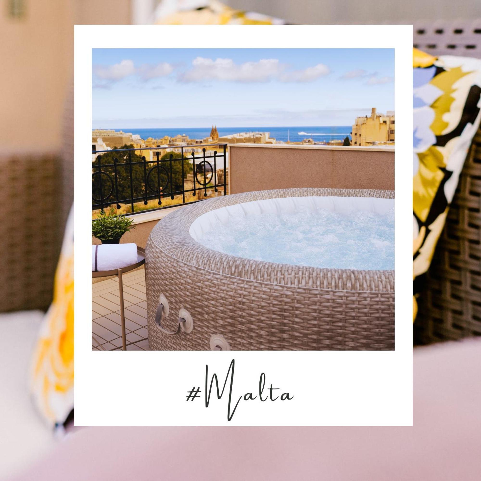 Apartmán La88 Bayview Penthouse With Jacuzzi Sliema Exteriér fotografie